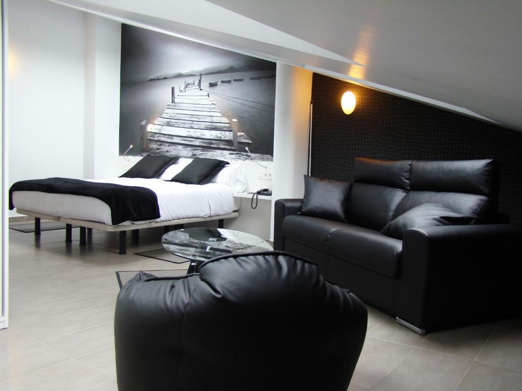 Bekale Hotel Ea Quarto foto